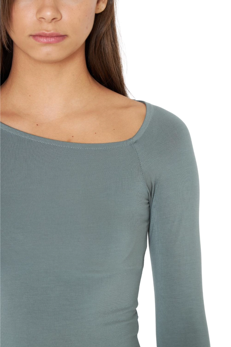 POLERA EMA VERDE JACINTA TIENDA - 6