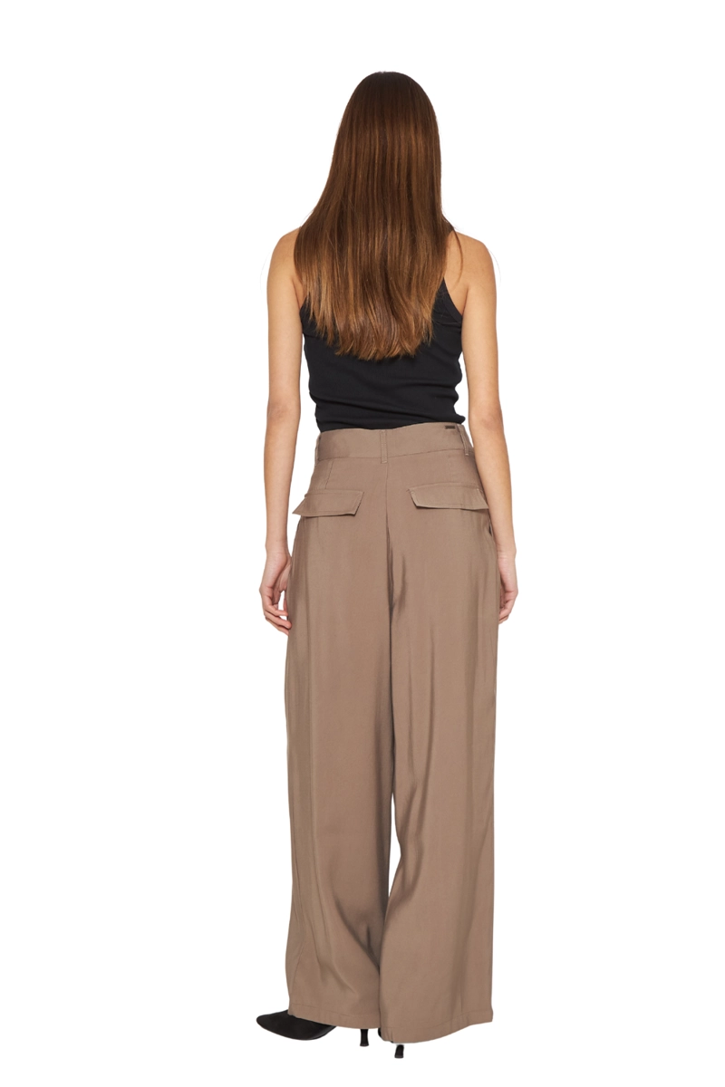 PANTALON MILA CAFE JACINTA TIENDA - 4