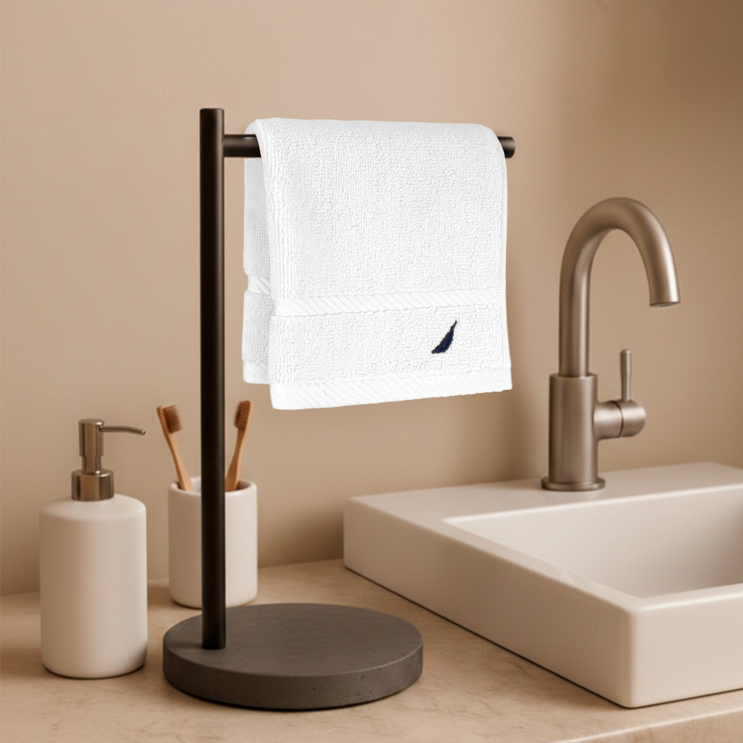 TOALLA DE CARA SIGNATURE NAUTICA 100% ALGODON 33X33CM PREMIUM BLANCO - 1