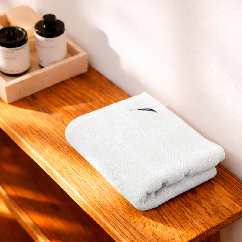 TOALLA PARA MANOS NAUTICA SIGNATURE PREMIUM 100% ALGODON BLANCA - 1