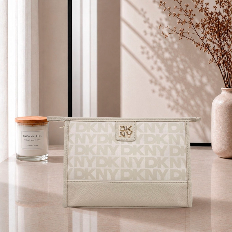 NECESER COSMETIQUERO DKNY JOLENE M BEIGE MUJER - 1