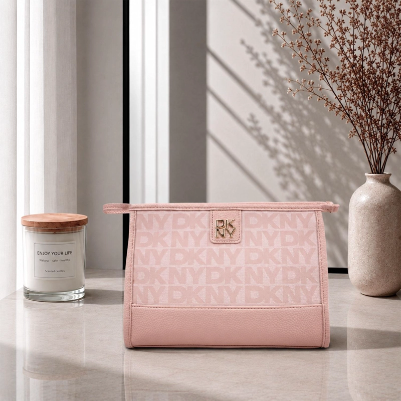 NECESER COSMETIQUERO DKNY JOLENE M ROSADO MUJER - 1