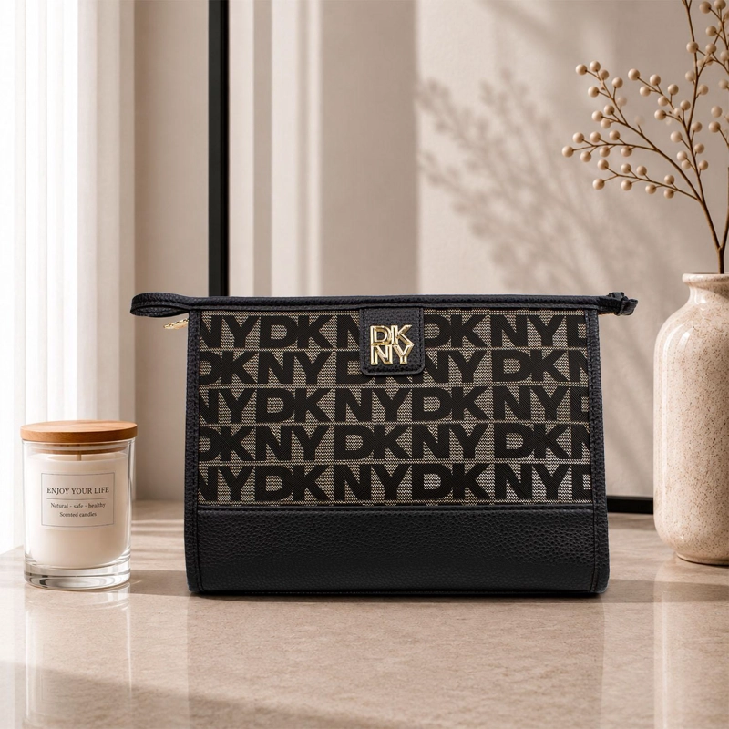NECESER COSMETIQUERO DKNY JOLENE M NEGRO MUJER - 1