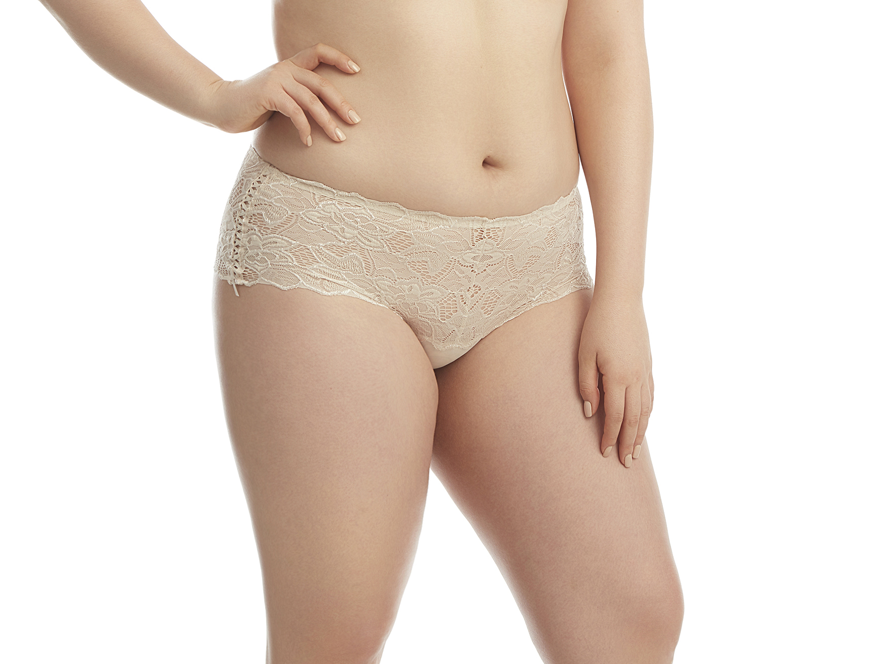 PANTALETA ENCAJE,PASAMANERIA Y LYCRA - 1
