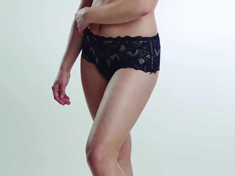 PANTALETA ENCAJE,PASAMANERIA Y LYCRA - 1