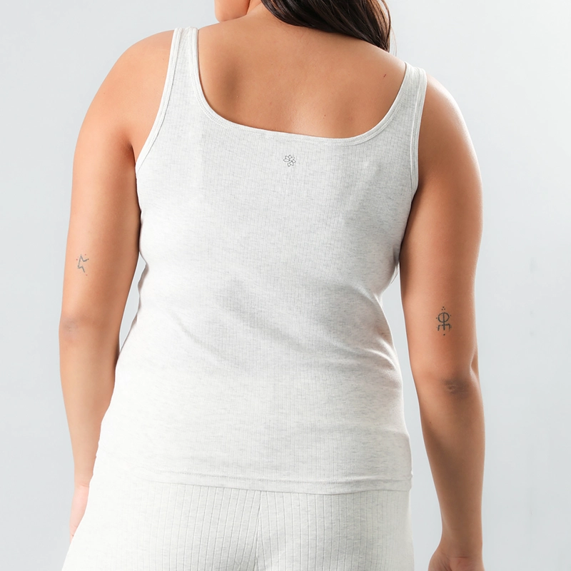 POLERA SIN MANGAS - 2