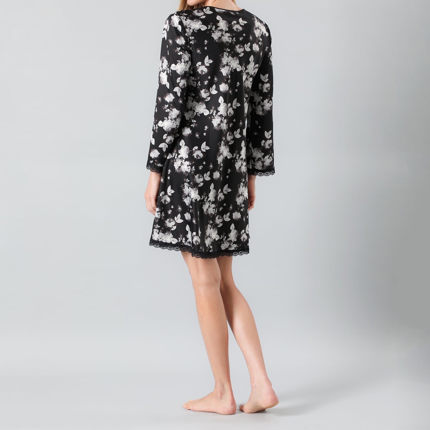 CAMISOLA MUJER FLORES NEGRO 33240 AMARRA SATIN PRINT M/LARGA - 2
