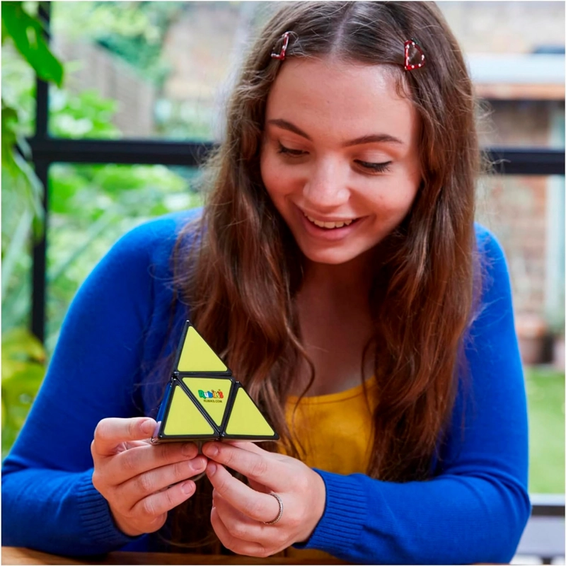 RUBIKS PIRAMIDE - 6