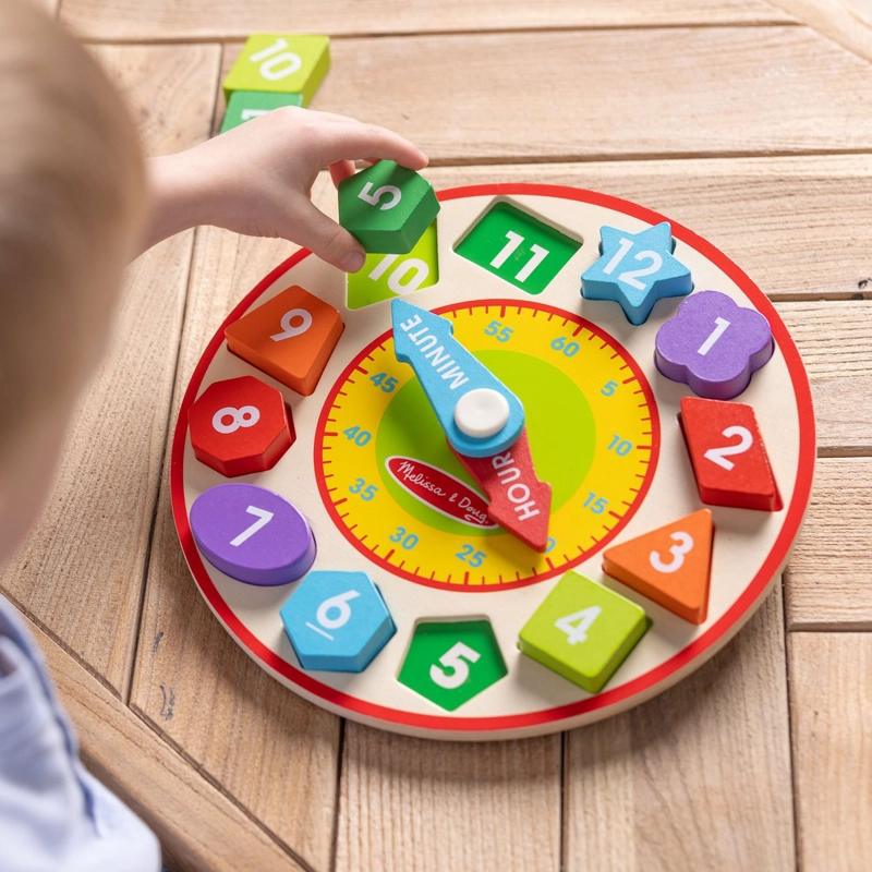 RELOJ CON FIGURAS DE ENCAJE DE MADERA MELISSA AND DOUG - 6