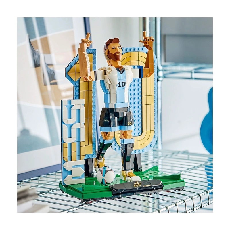LIONEL MESSI LEYENDA DEL FUTBOL LEGO SPECIAL EDITION - 8