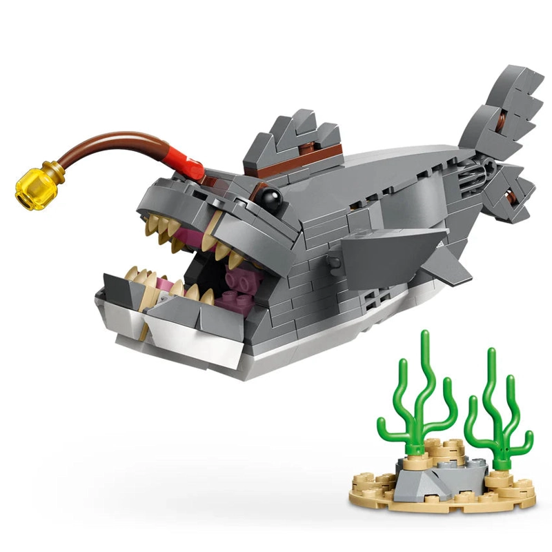 TIBURON FEROZ CON COFRE DEL TESORO LEGO CREATOR - 4
