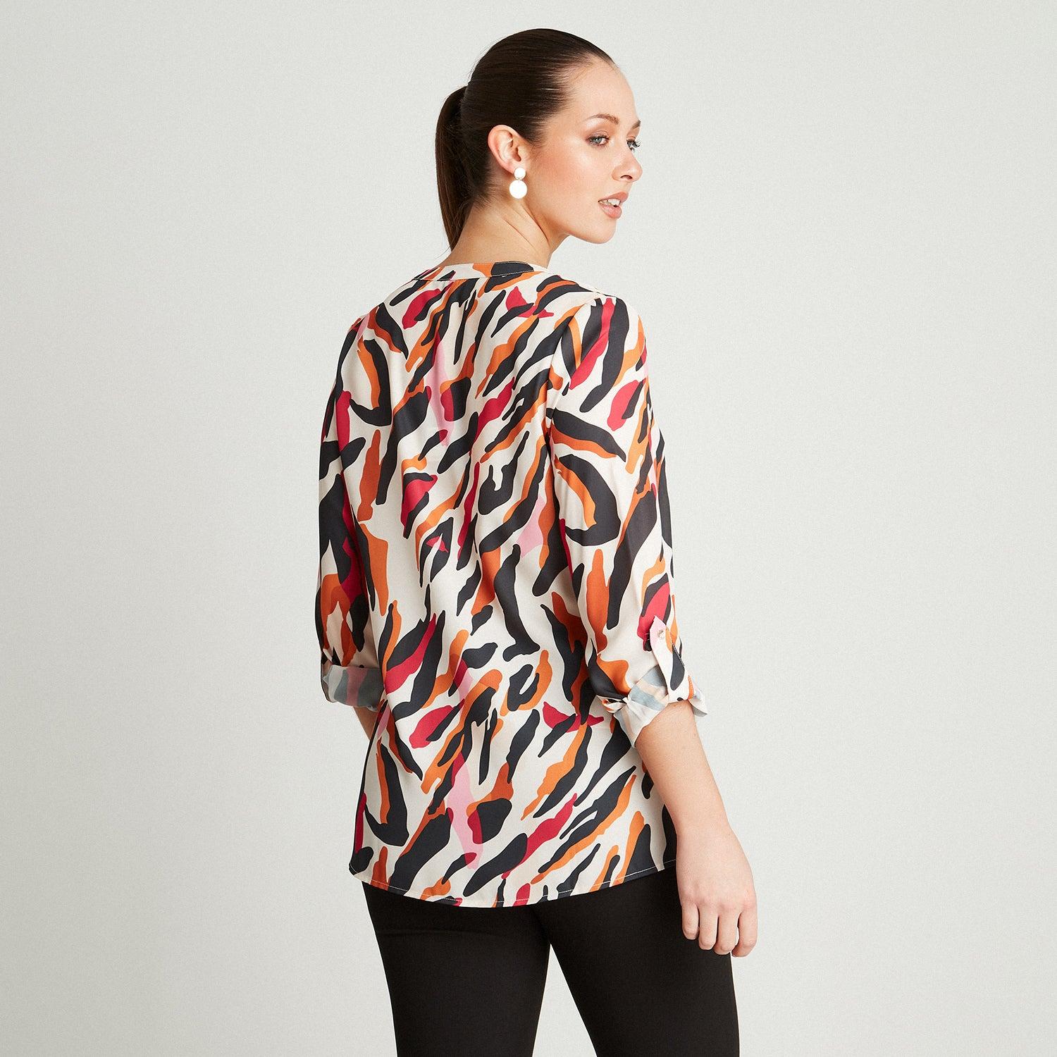 BLUSA TIPO BLUSÓN ABOTONADO FUCSIA - 2