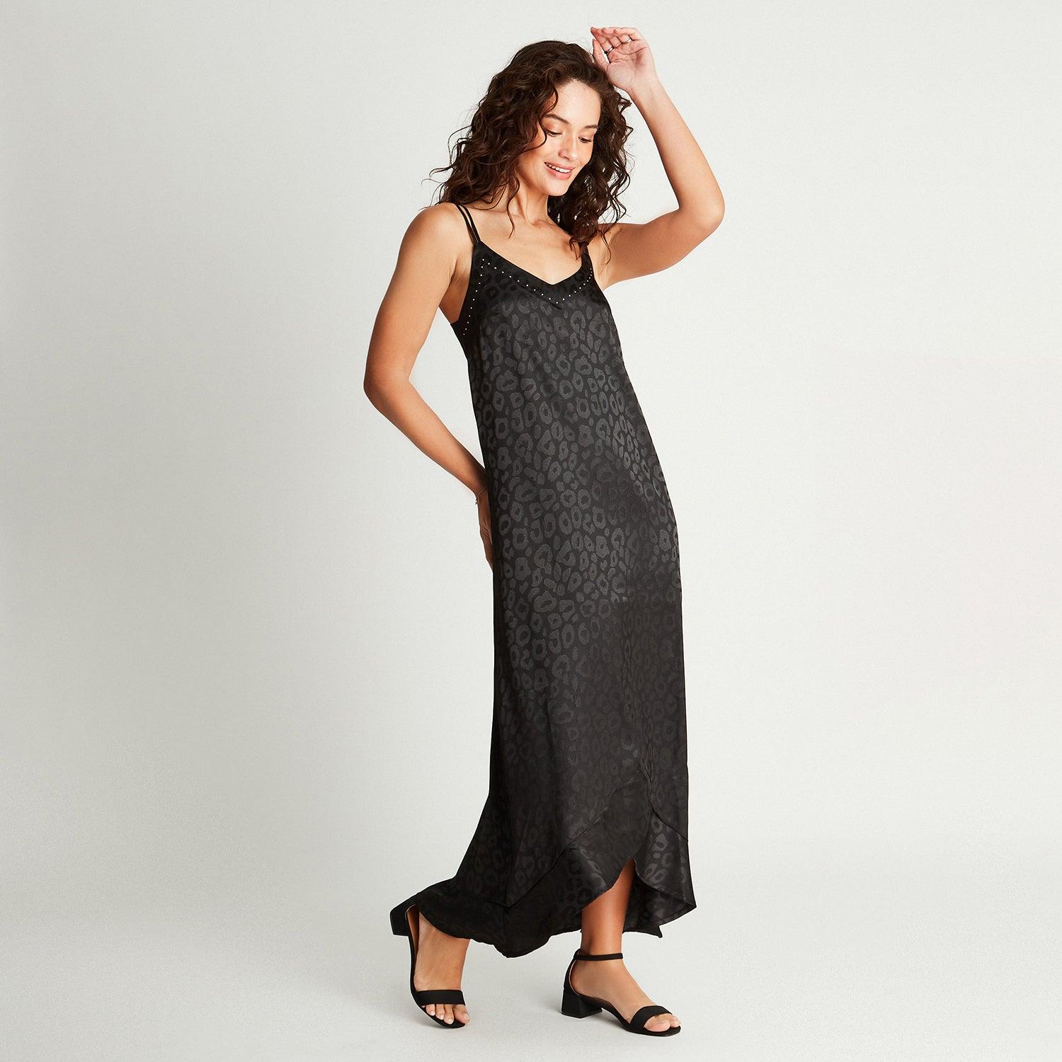 VESTIDO MAXI EN COLOR NEGRO TIRANTES - 1