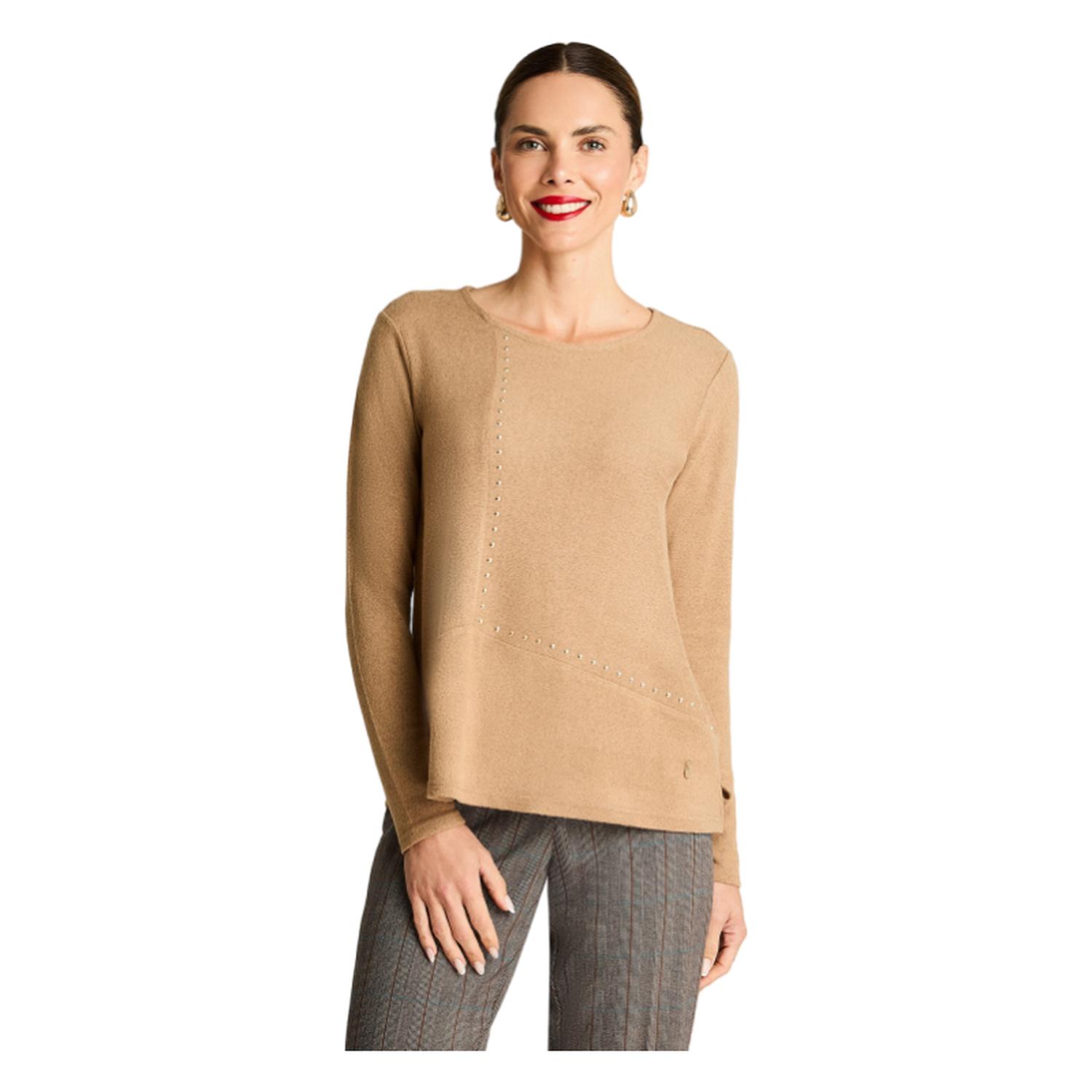 POLERA MANGA LARGA MUJER LORENZO DI PONTTI CAMEL LANILLA ESCOTE REDONDO CON APLICACIÓN TACHAS - 1