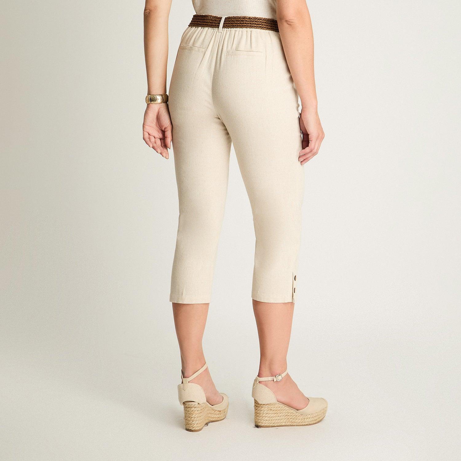 PANTALÓN MUJER CURVI ARENA CAPRI CON CINTURÓN - 2