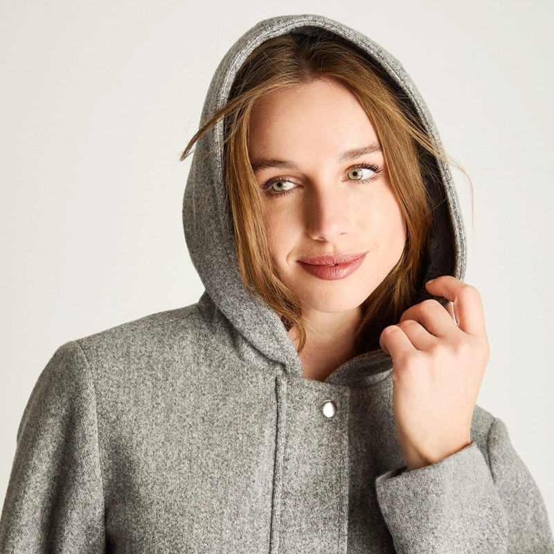 ABRIGO CON GORRO FORRADO EN PIEL GRIS - 3