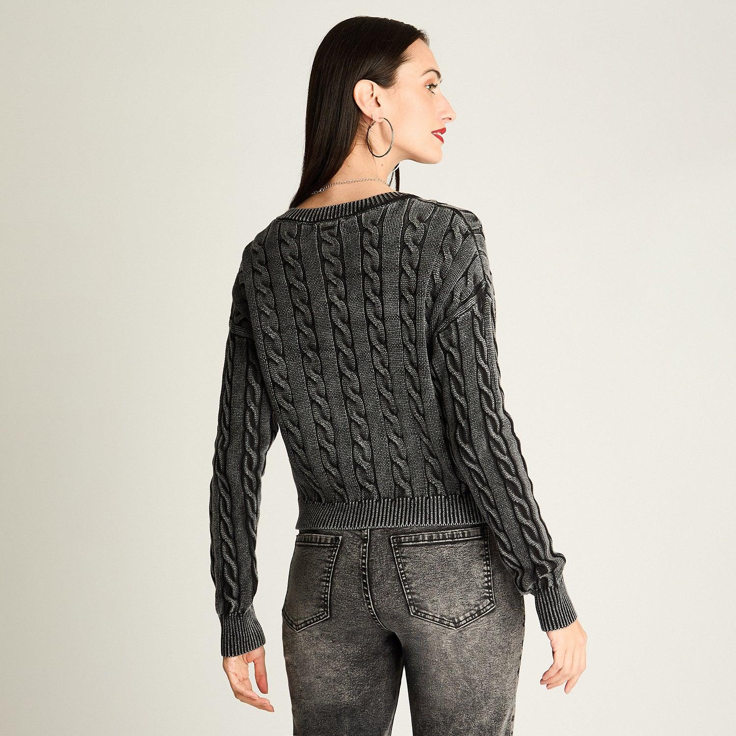 CARDIGAN TRENZADO CON BOTONES GRIS - 2
