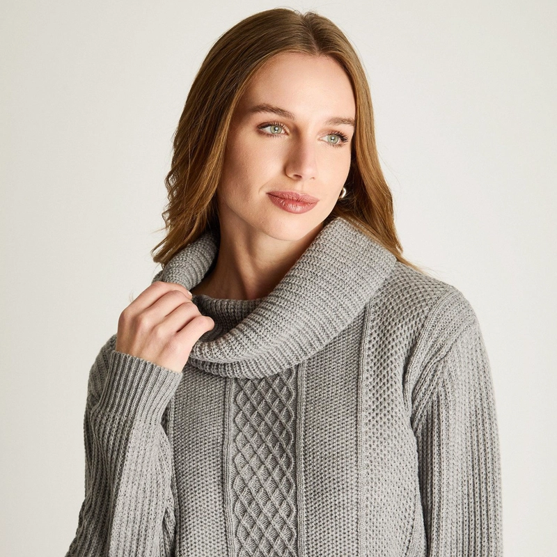 SWEATER GRIS CUELLO BOTE CON TRENZADO - 3