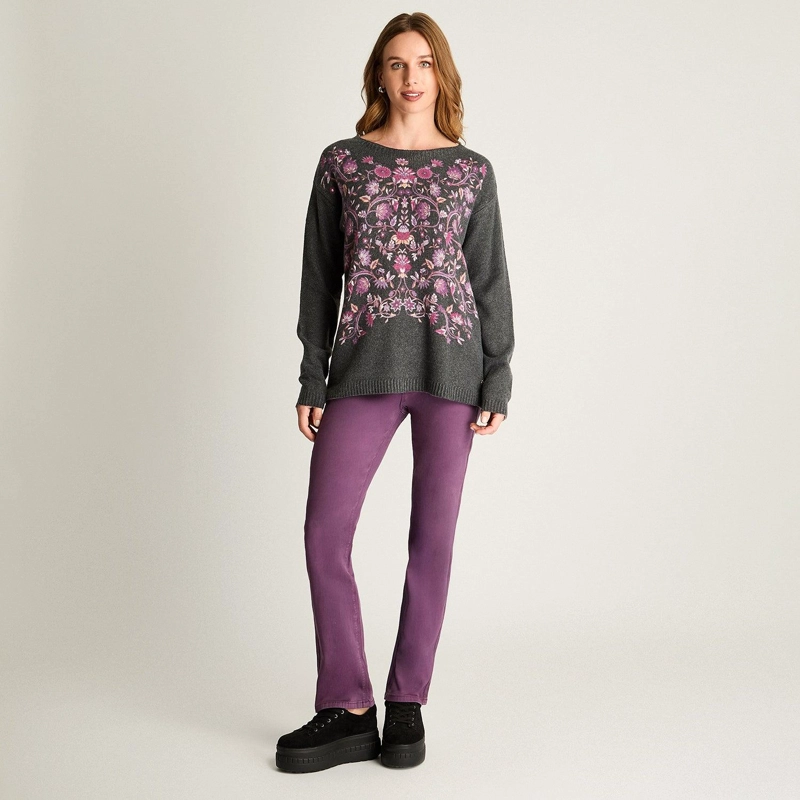 SWEATER GRIS OSCURO FOCAL PRINT - 4