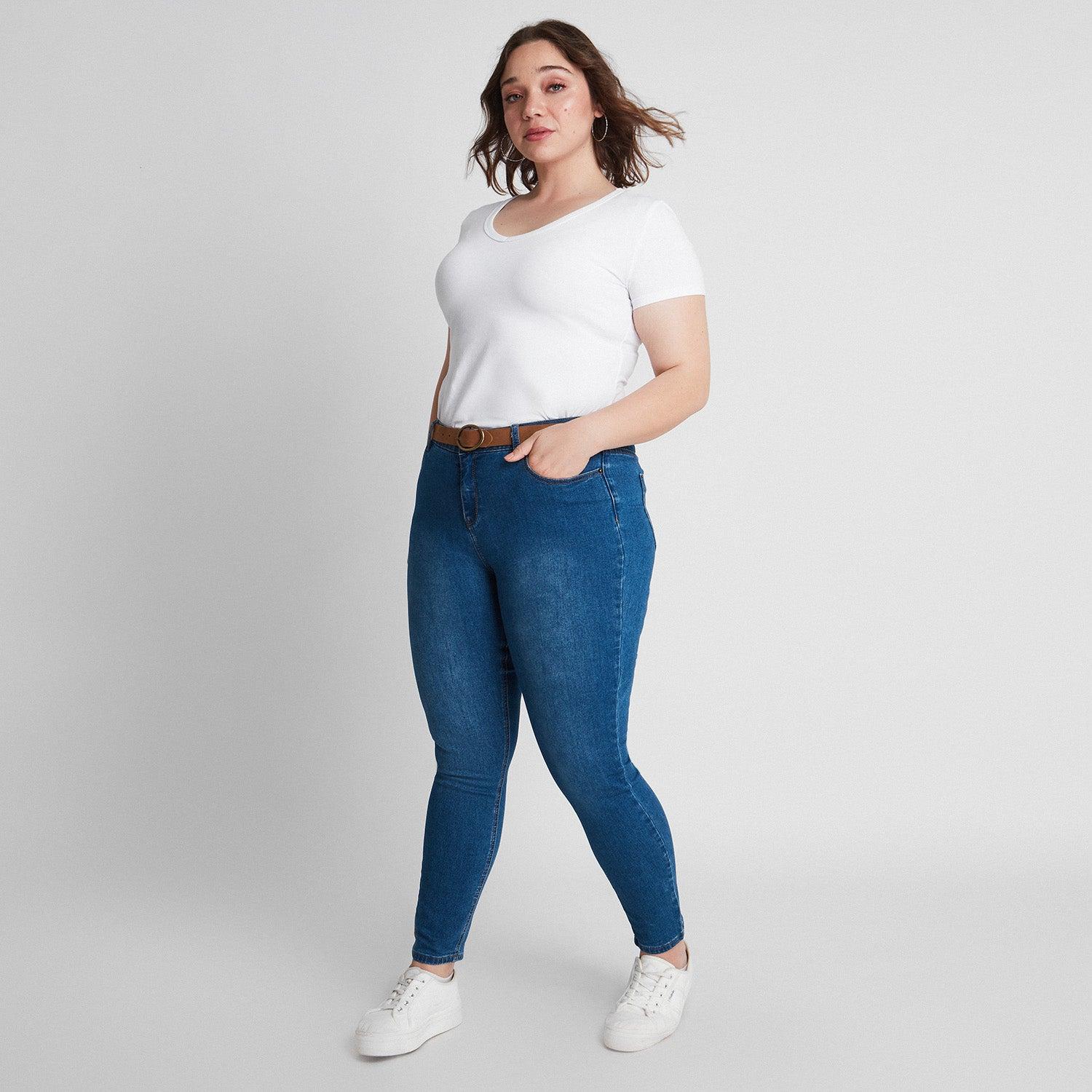 SKINNY JEANS AZUL CLARO CON CINTURÓN - 8