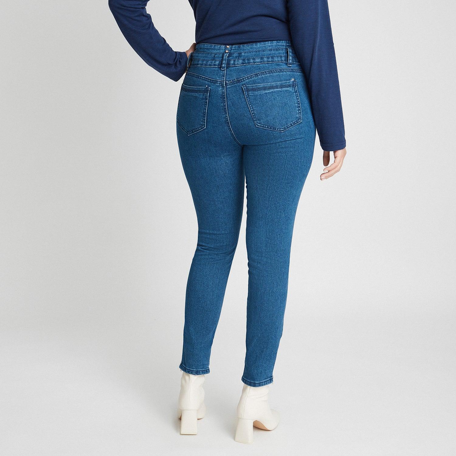 JEANS PITILLO CON PRETINA ANCHA Y CIERRE EN BOTA - 2