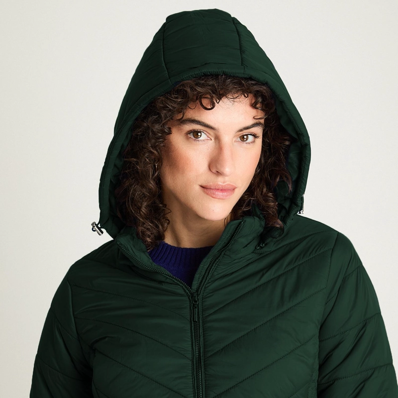 PARKA VERDE CON GORRO DESMONATABLE - 2