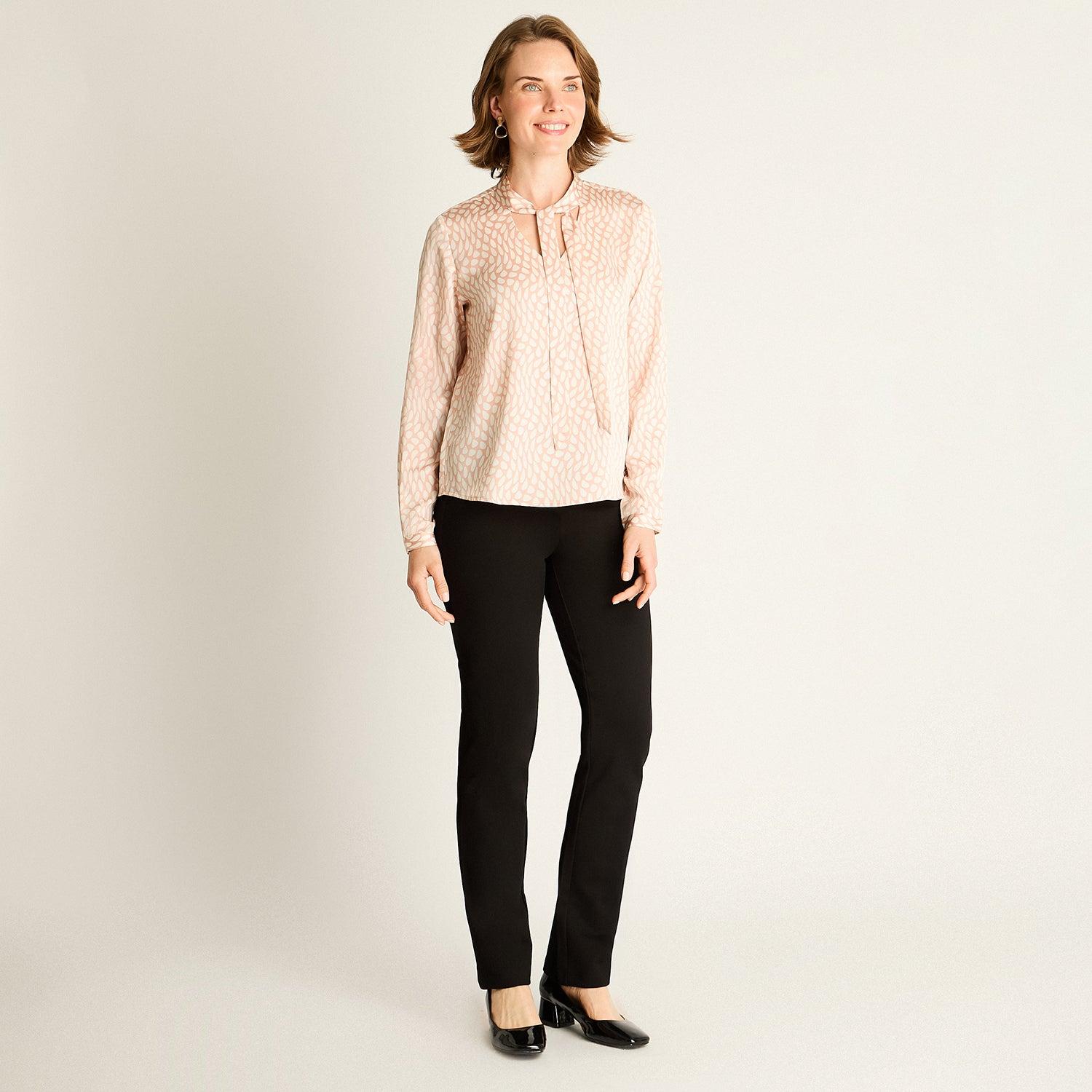 BLUSA ROSADA CON LAZO - 4