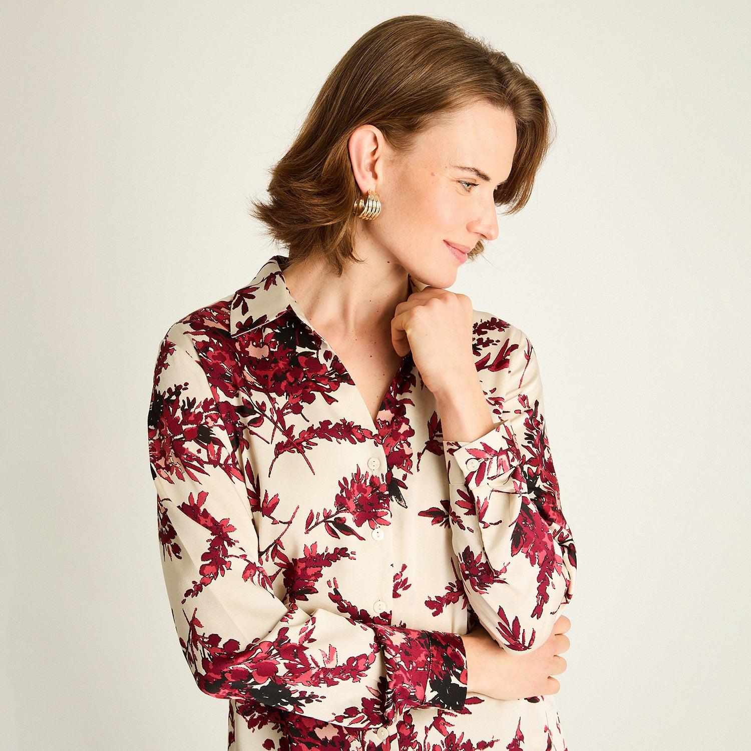 BLUSA ROSADA CON ESTAMPADO FLORAL - 3