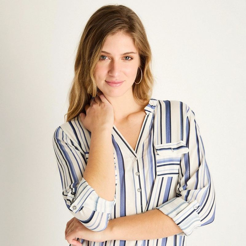 BLUSA BLANCA CON RAYAS - 3