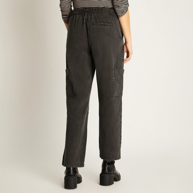 JEANS CARGO GRIS OSCURO SIN CIERRE FRONTAL - 2