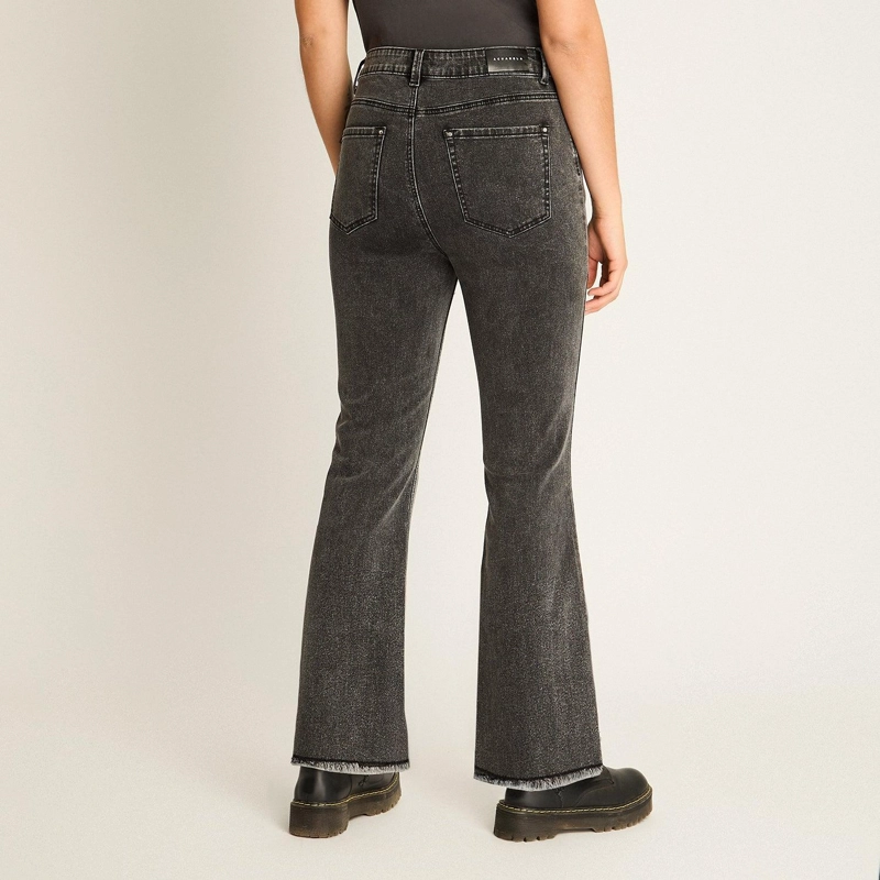 JEANS GRIS OSCURO FLARE - 2