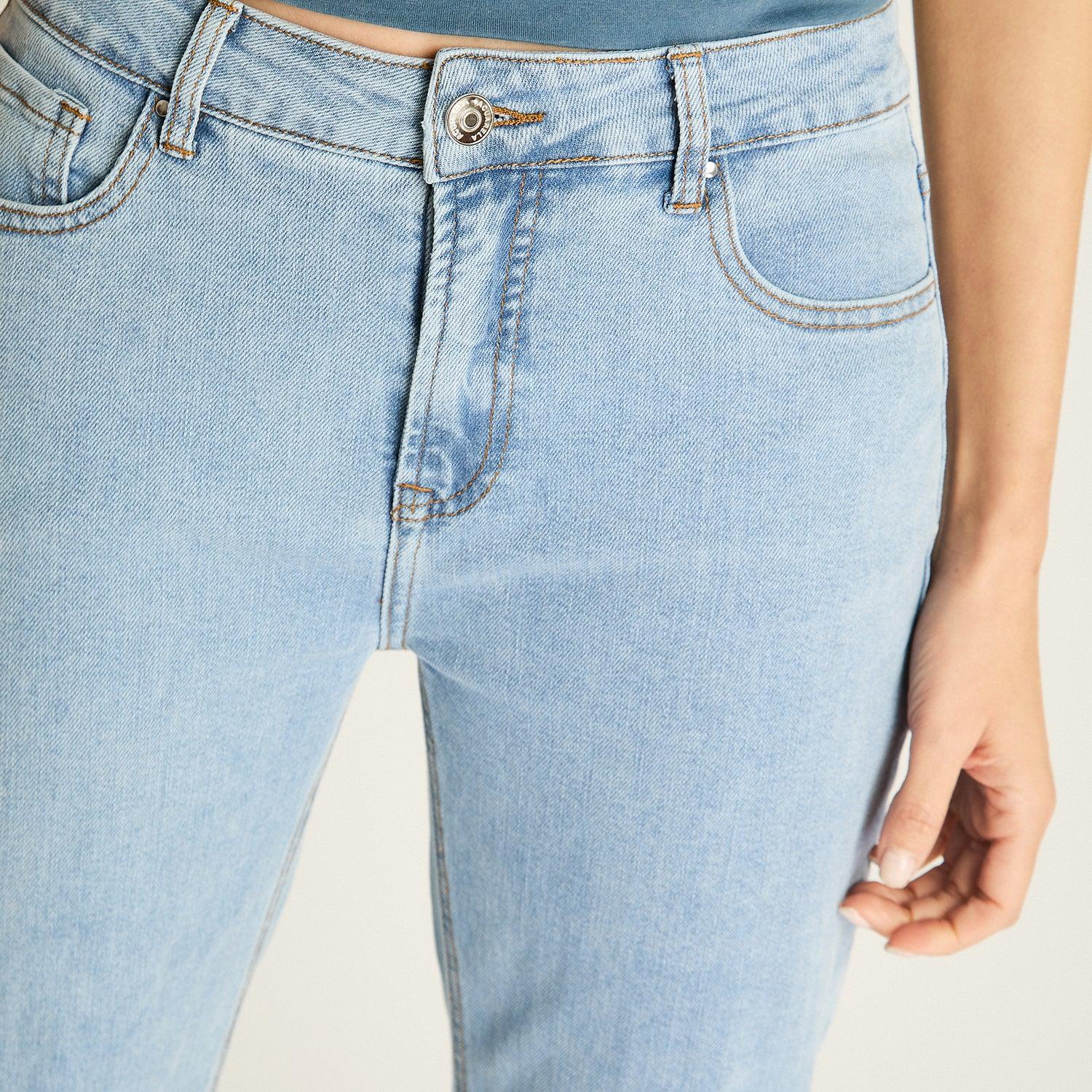JEANS CELESTE CORTE SEMI FLARE - 3
