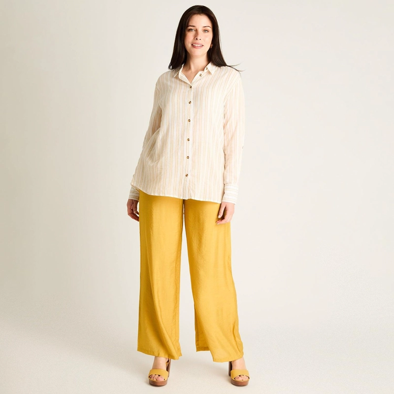BLUSA CRUDA A RAYAS CON MANGA ROLL UP Y BOTONES DORADOS - 4