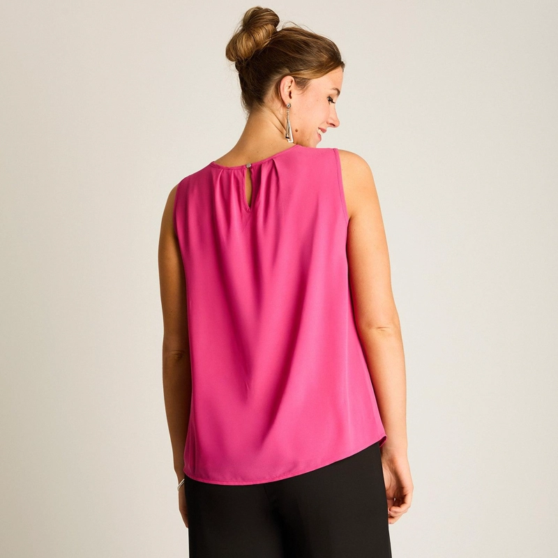 BLUSA FUCSIA CON APLIQUE DE BRILLOS - 2