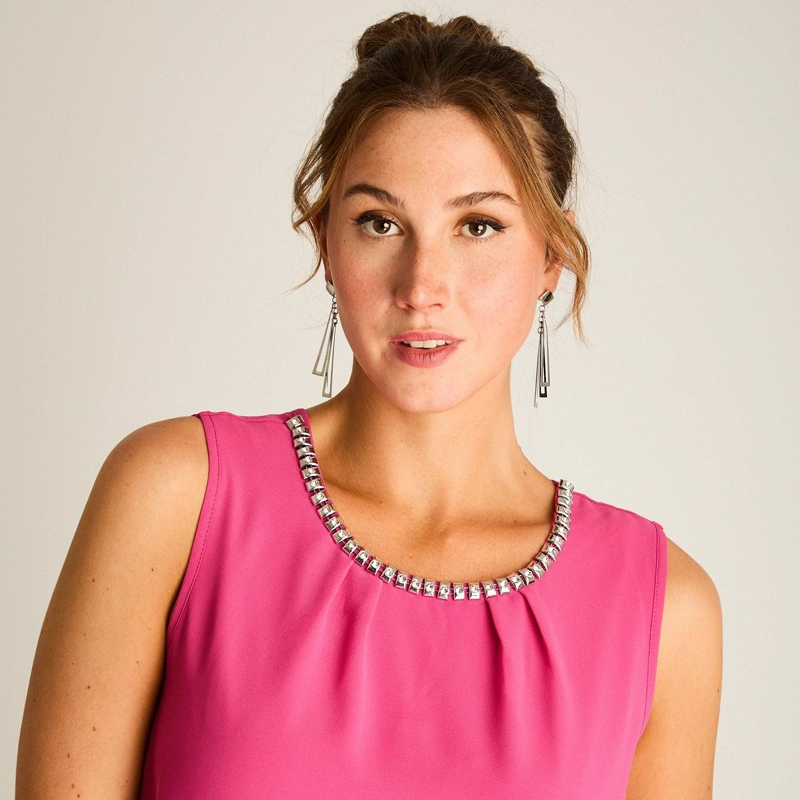 BLUSA FUCSIA CON APLIQUE DE BRILLOS - 3