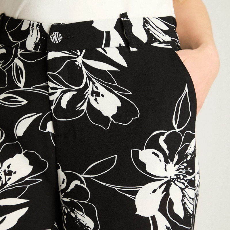 PANTALON CASUAL PALAZZO NEGRO FLORAL - 3