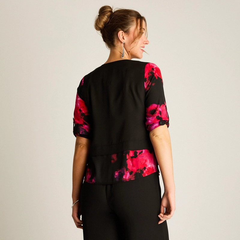 BLUSA ESTAMPADA CON CHALECO INTEGRADO - 2