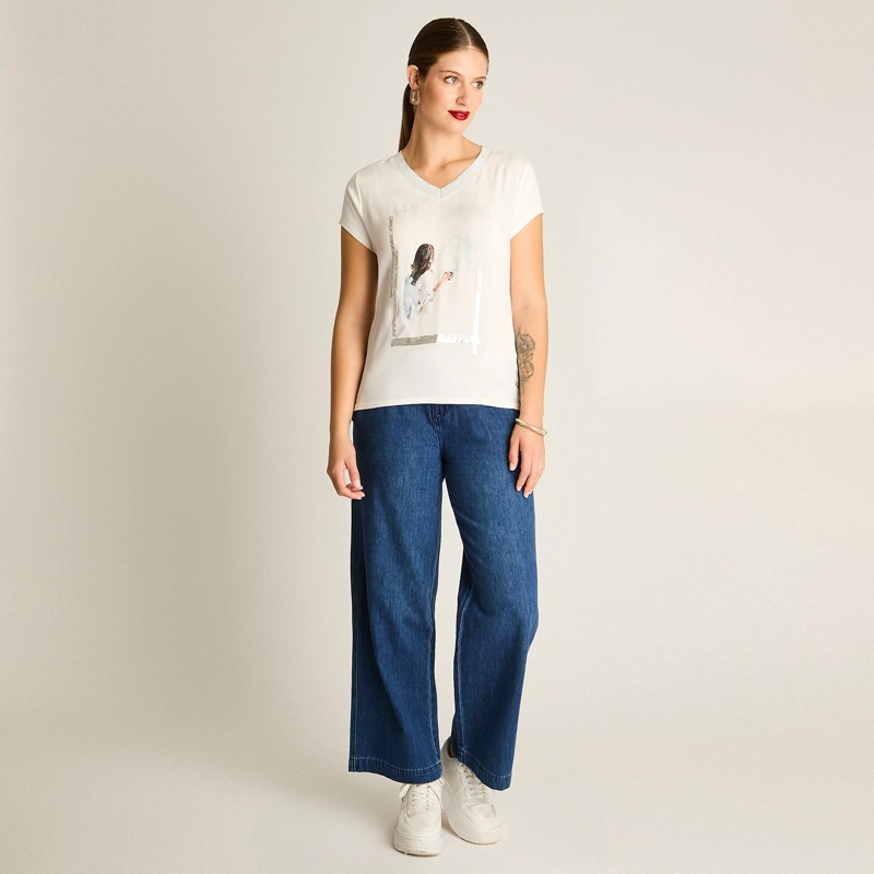 POLERA BLANCA MIX FABRIC CON PRINT FRONTAL Y CUELLO CON LUREX - 4
