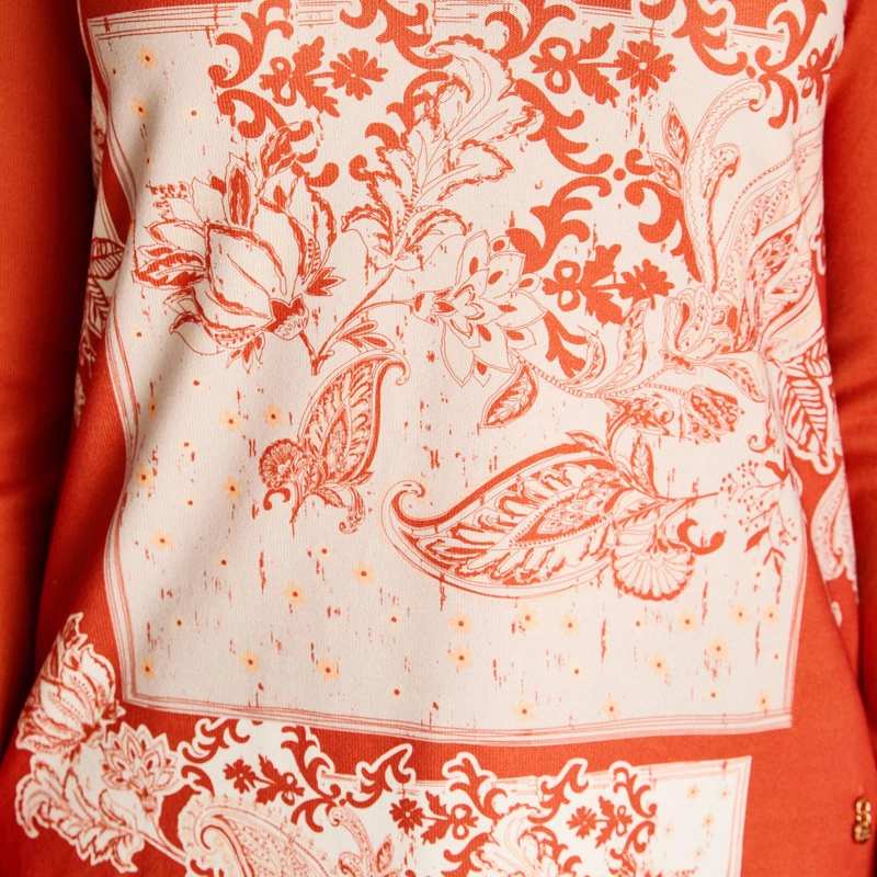 POLERA LANILLA TERRACOTA ESTAMPADA ESCOTE V - 3