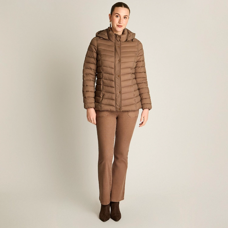 PARKA CORTA CON GORRO DESMONTABLE DISEÑO QUILTED - 4
