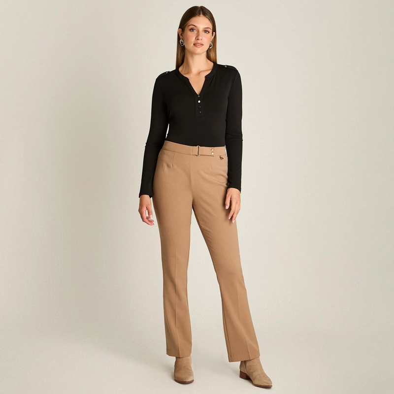 PANTALON CAMEL BASICO RECTO CON PRETINA ELASTICADA - 4
