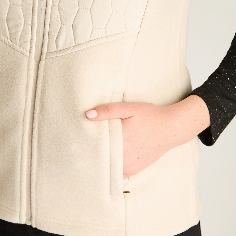 POLERON POLAR ARENA SIN MANGAS DISEÑO QUILTED A TONO - 3