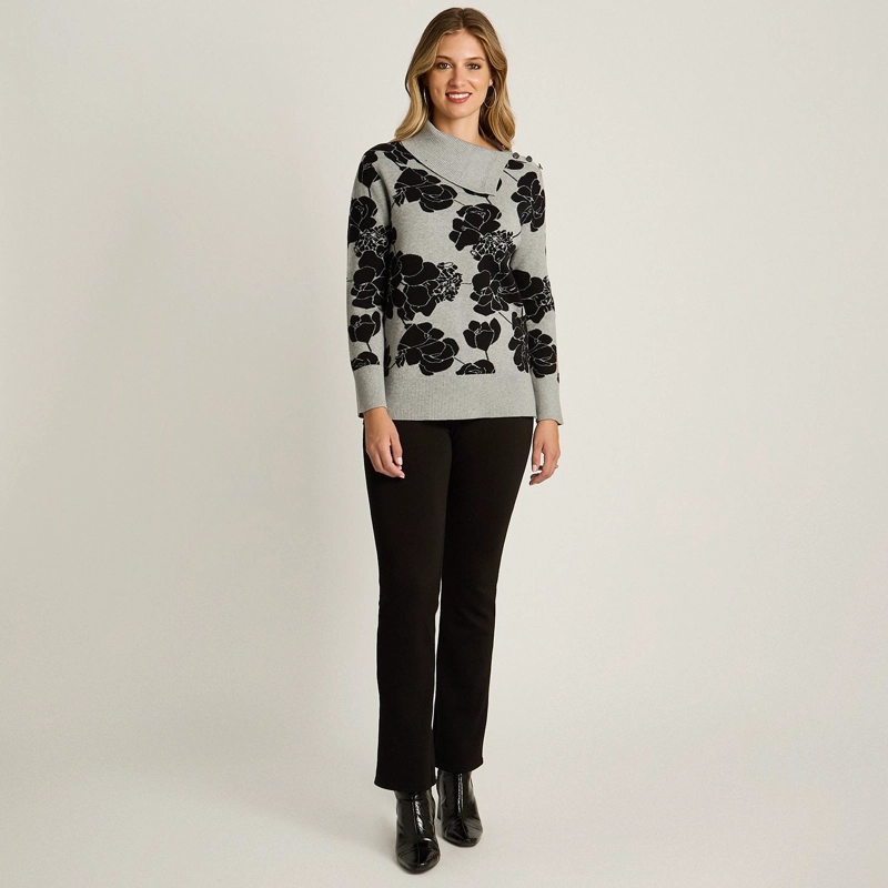 SWEATER GRIS CON ESTAMPADO FLORAL Y CUELLO ASIME TRICO EN TEJIDO - 4
