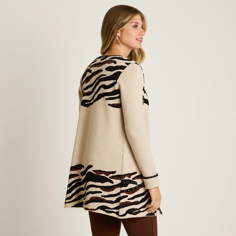TAPADO BEIGE CON ESTAMPADO ANIMAL PRINT EN TEJIDO - 2