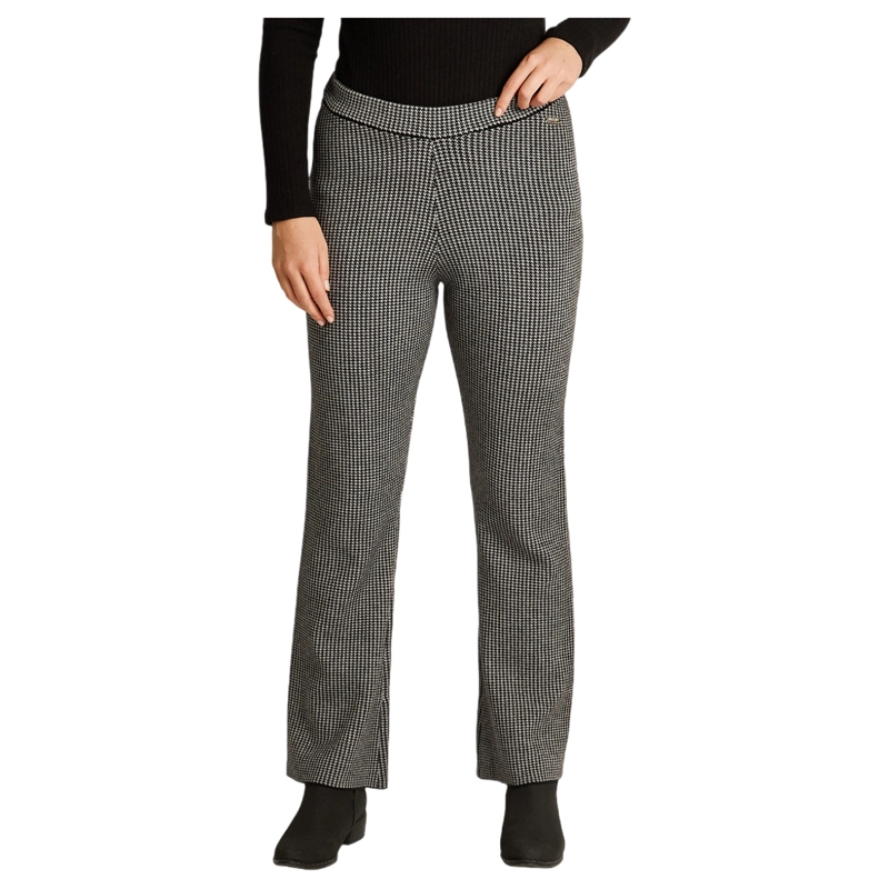 PANTALON GRIS CON ESTAMPADO GEOME TRICO CLASICO CORTE FLARE EN TEJIDO - 1
