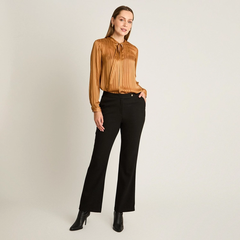 PANTALON FORMAL NEGRO RECTO CON DETALLE DORADO - 4