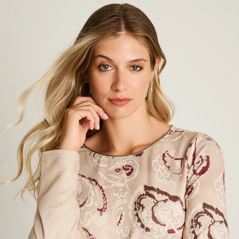 POLERA BEIGE DE LANILLA CON ESTAMPADO - 3