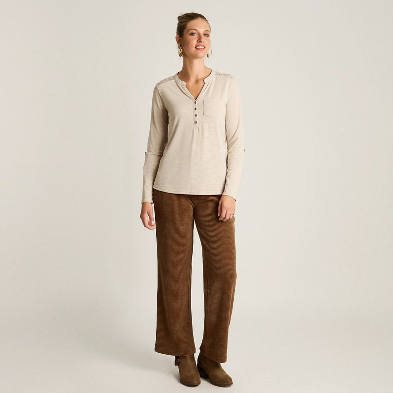 POLERA BEIGE MANGA LARGA CON DETALLE DE MACRAME - 4