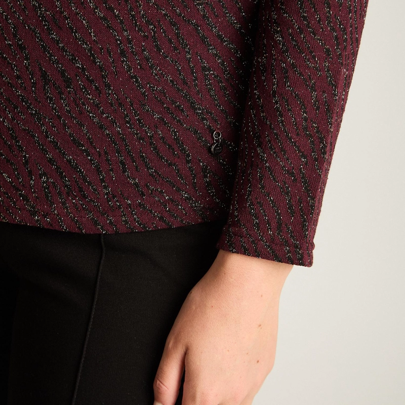 POLERA BURDEO DE LANILLA CON LUREX Y DETALLE EN ESCOTE - 3