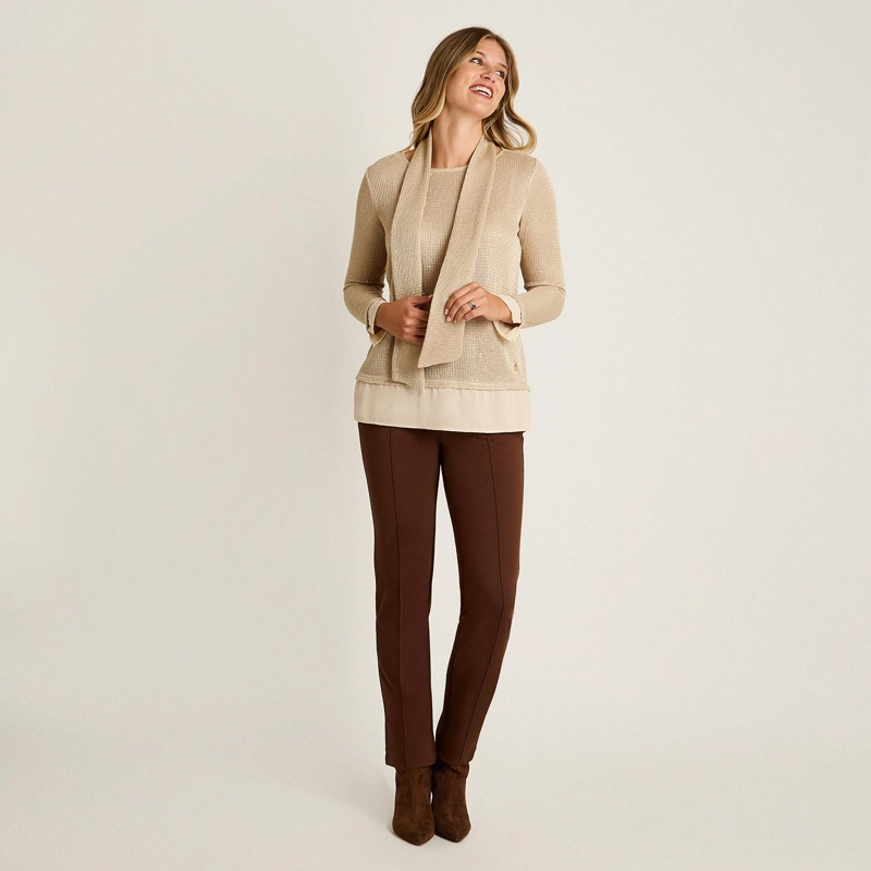 POLERA BEIGE DE LANILLA CON LENTEJUELAS Y BUFANDA INCORPORADA - 4